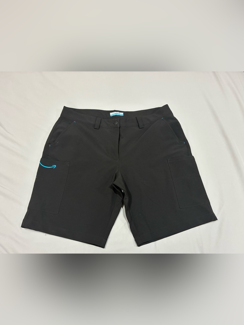 Amazon Driver Uniform Shorts Women's Size XXL by Sunrise Identity